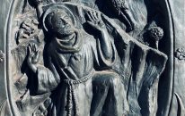 fr-daniel-ciucci-S4GhtqeeYdM-unsplash